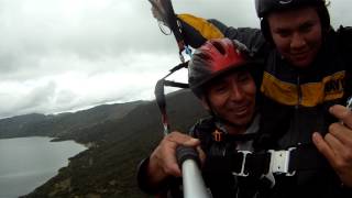 preview picture of video 'Vuelo en Parapente. La calera Kamikacez'