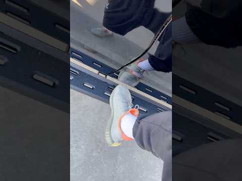 Go Rhino RB30 Slim running boards on RAM RHO