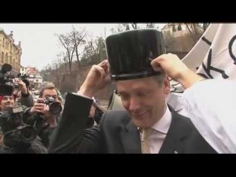 Přežije Ježíšek Santa Clause?