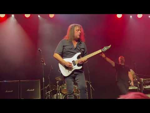 SYMPHONY X Performs SEA OF LIES Featuring Michael LePond & Michael Romeo on CTTE 2024 Prog Heaven
