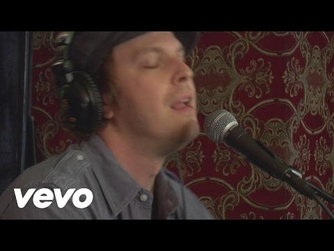 Gavin DeGraw - Not Over You (Acoustic at The National Underground)