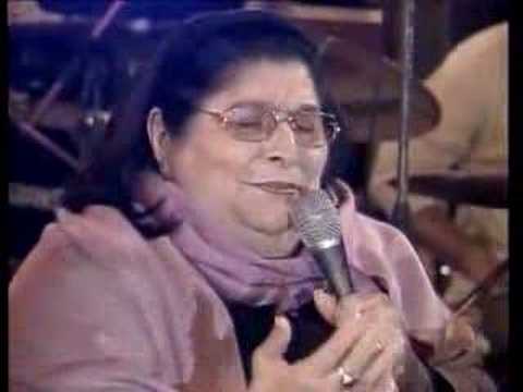 download lagu mp3 mp4 La Cancion Es Urgente, download lagu La Cancion Es Urgente gratis, unduh video klip La Cancion Es Urgente