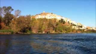 preview picture of video 'Navegar per l'Ebre amb lo llaüt Lo Roget, tram Ascó - Móra d'Ebre'