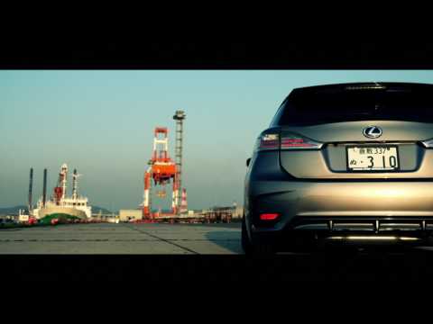 LEXUS CT200h×THE STEEZ