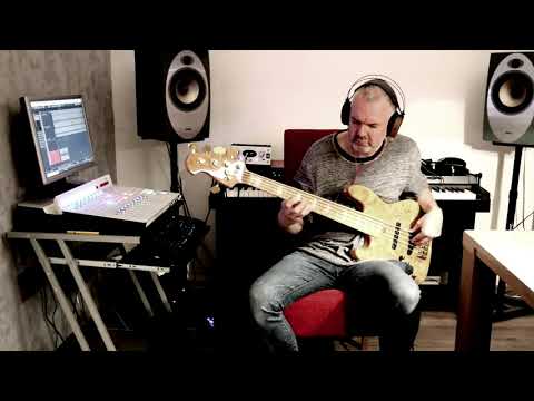 Sebastiaan Cornelissen - Laynard Loop (The Holdsworth Reinterpretations) bass track recording.