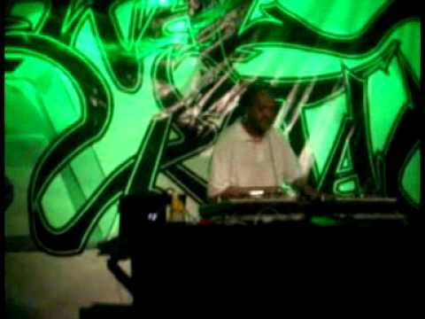 Rotação 33 Ao Vivo - DJ KL Jay - Salvador