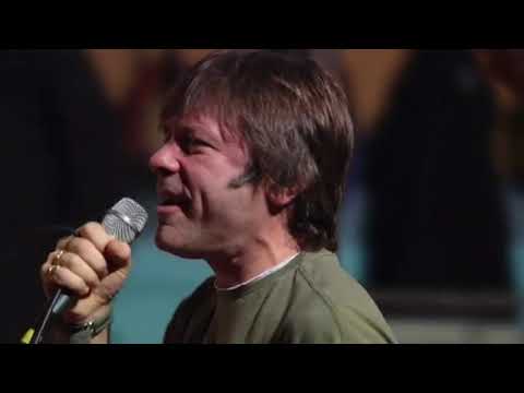 Iron Maiden - Hallowed Be Thy Name (Live from Abbey Road Studios 2006)