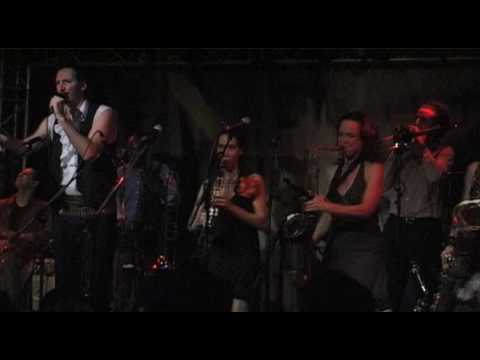 Cumbia Ya! - El Mecanico