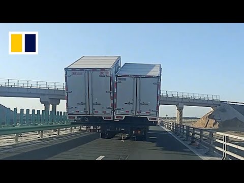 Truck in China carries 2 containers side by side, blocking traffic on highway