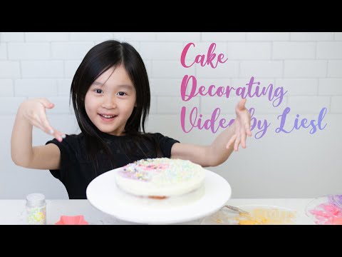 How To Decorate A Cake With Liesl