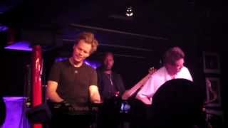 Brian Culbertson performs a Dreams Medley Live at Pizza Express