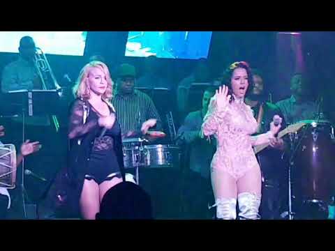 Tueska y Miriam Cruz en Jet Set