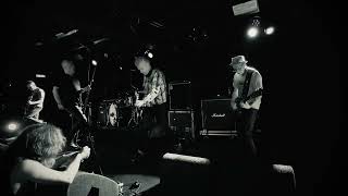 Undertones ~ Here Comes The Summer