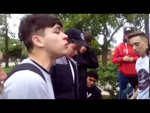 TROY CHIROLA BUILI VS ELU SAKI IOHAN | EXHIBICIÓN | COLISEOFREESTYLE #4