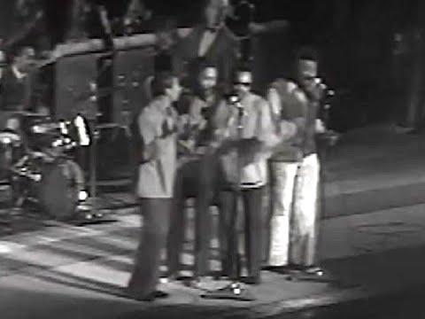 The Del Vikings - Live at the Academy of Music - 1970