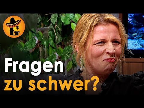 Tatort Kommissarin Franziska Weisz reagiert sprachlos auf Interviewfragen | Willkommen Österreich