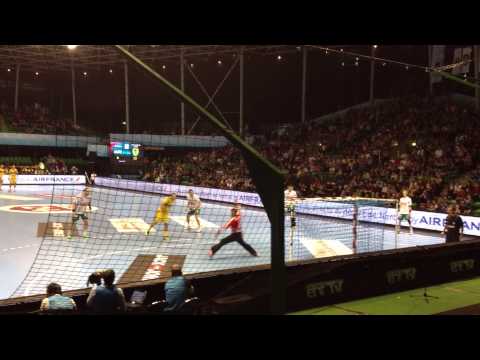 EHF-Cup 2013 - Uwe Gensheimer verwandelt 7-Meter gegen Göppingen
