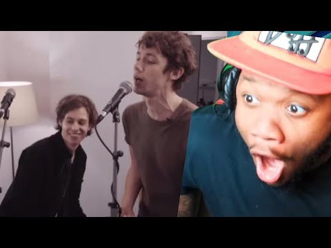 FIRST TIME REACTING TO Tom's Diner (Cover) - AnnenMayKantereit x Giant Rooks