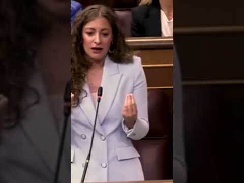 💸📉 ¡Ester Muñoz a MJ Montero! "¡Ustedes endeudan a los españoles en 800 millones al día" #shorts