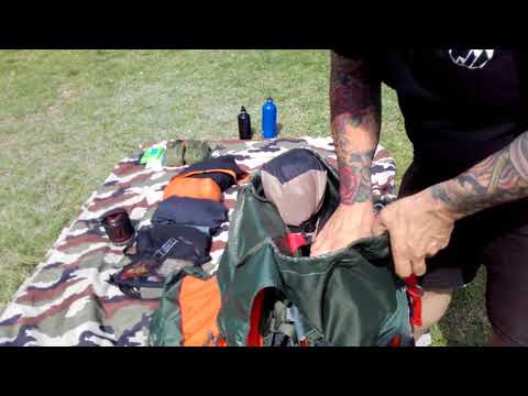 Chargement du sac Osprey Atmos 65 AG pour 3 jours