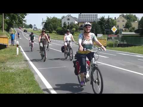 Pedalritter demonstrieren für Radwegbau - LAUSITZWELLE