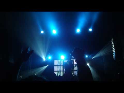 * Tiesto - FOREVER YOUNG at Webster Hall New York City on Sunday, February 13, 2011 No. 17 HD