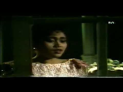 Dian Piesesha - Ku Coba Hidup Sendiri