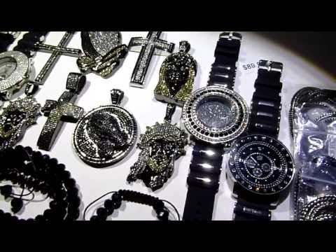 (SOLD)$265 22 piece Wholesale deal! Crosses/Praying Hands/Jesus Head Pendants+Chains+4 Iced Watches!