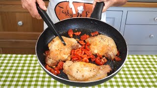 Bistecche di Maiale in Padella al Pomodoro Pronte in 10 minuti