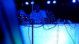 Lucky 1 Avey Tare at Knitting Factory 12/02/11