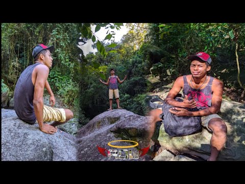 ELA CONHECE O NOVINHO SAGAZ - MC LEANDRINHO ( PROD. DJ ADL ) VIDEOCLIPE