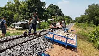 preview picture of video 'A ride on the Bambootrain'