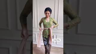 Download lagu Tutorial memakai selendang praktis #shorts #tutorial #fashion #kebaya #beautiful mp3