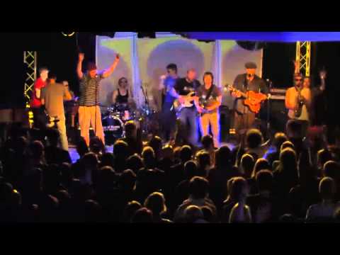 Mondo Mash Up Soundsystem