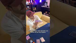 Para que no se maltraten las cartas dice 🔥🤓 #Pokemon #comedia #pokemontcg#onepiece #tcg