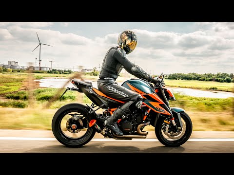 KTM SUPERDUKE 1290R 2020 AUSTIN RACING EXHAUST SOUND / WHEELIES / REVS / FLY BY'S