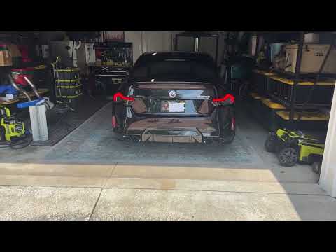 Dinan G42 M240i exhaust.