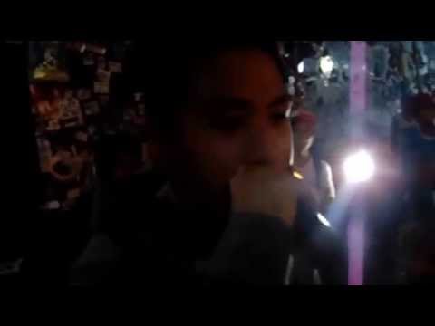 Raplines 8 Man Freestyle Battle - Bon Jovie vs Klez (First Round)