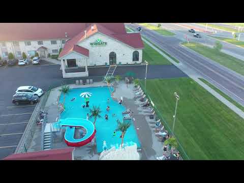 Wisconsin Dells Outdoor Waterpark!!! Wingate by Wyndham Wisconsin Dells. Slides Swimming, Summer Fun