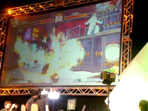 EVO 2011 Fan Video - SSFIV AE Day 1 - MCZ Ryan Hart (ONI/YUN) vs. BROKENTIER Latif (VIPER)