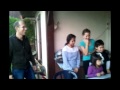 IRL La Famille S Extasie Devant PINGU