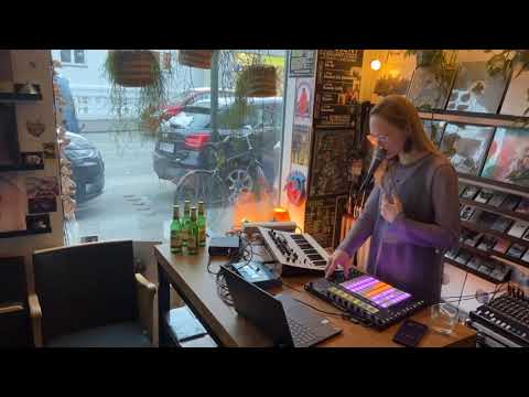 Rauður - Ambient February 2023