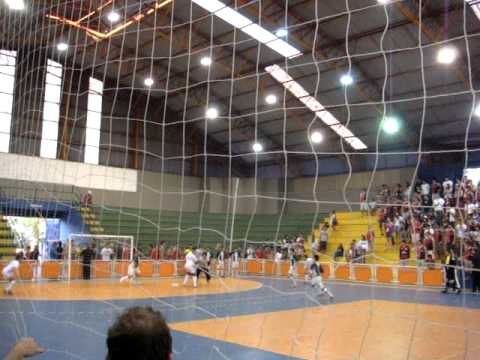 Economíadas 2010 - Fecap x Insper - Pedaço do primeiro tempo