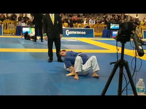 2018 IBJJF US Nationals Master 1 Blue Lightweight - Semi-final