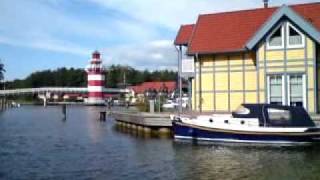 preview picture of video 'Bootsrundfahrt durch das Hafendorf Rheinsberg'