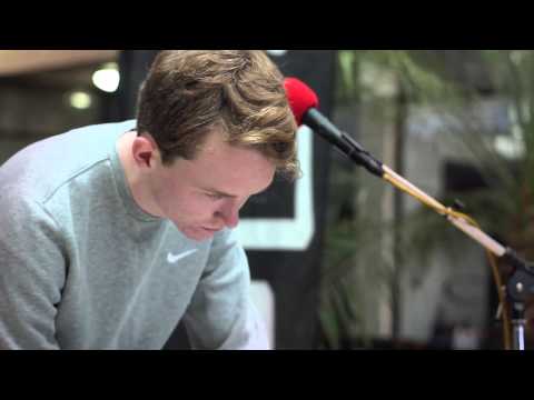 95bFM Breakfast Club - Race Banyon