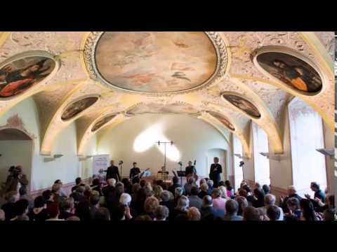 ENSEMBLE BERLIN-PRAG   J. D. Zelenka. Sonata I in F major for two Oboes, Bassoon and Basso Continuo