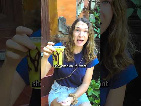 $0.83 avocado smoothie | Trying Indonesian #streetfood | Part 4 | #shorts #indonesianfood