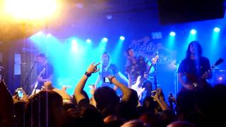 No Different - Tonight Alive live @ Chain Reaction [11-21-2013]