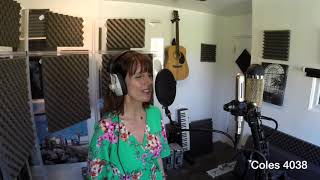 Video thumbnail for Ribbon mic shootout: AEA R84A (A840) vs Coles 4038 vs Extinct Audio BM9 by repmusic